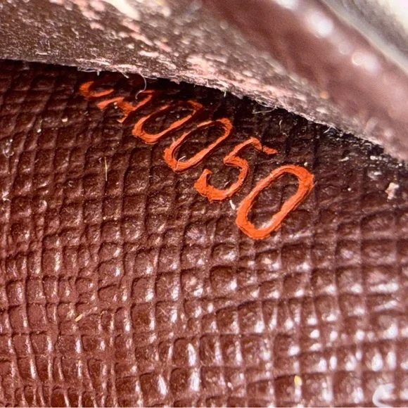 Authentic Louis Vuitton Damier Ebene Business Card Holder - Picture 10 of 10